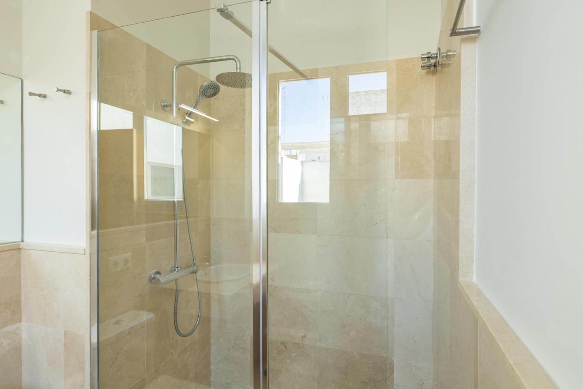 Tentudia Charming Apartments With Private Roof-Top Or Patio In San Bernardo By Ocityzen Sevilla