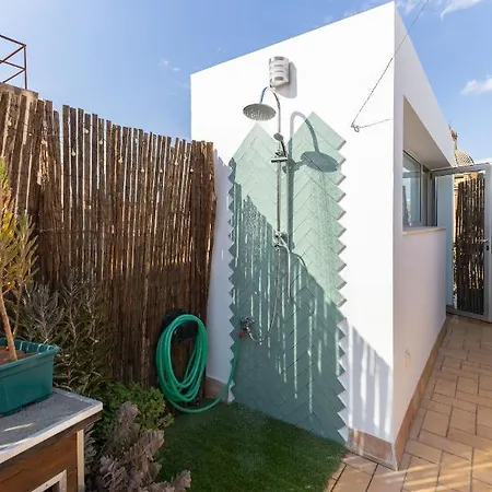 Tentudia Charming Apartments With Private Roof-Top Or Patio In San Bernardo By Ocityzen Seville Exterior photo
