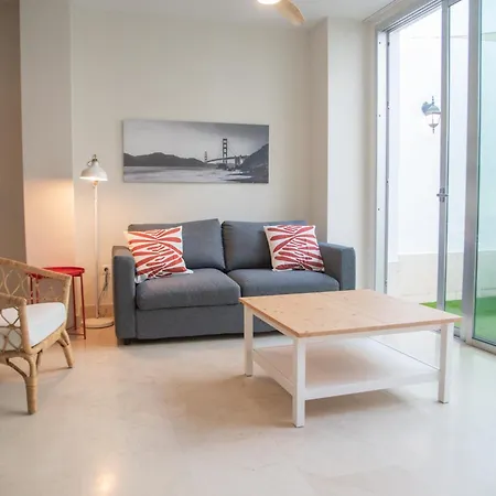 Tentudia Charming Apartments With Private Roof-Top Or Patio In San Bernardo By Ocityzen Seville Exterior photo