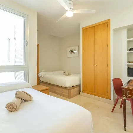 Tentudia Charming Apartments With Private Roof-Top Or Patio In San Bernardo By Ocityzen Seville Exterior photo